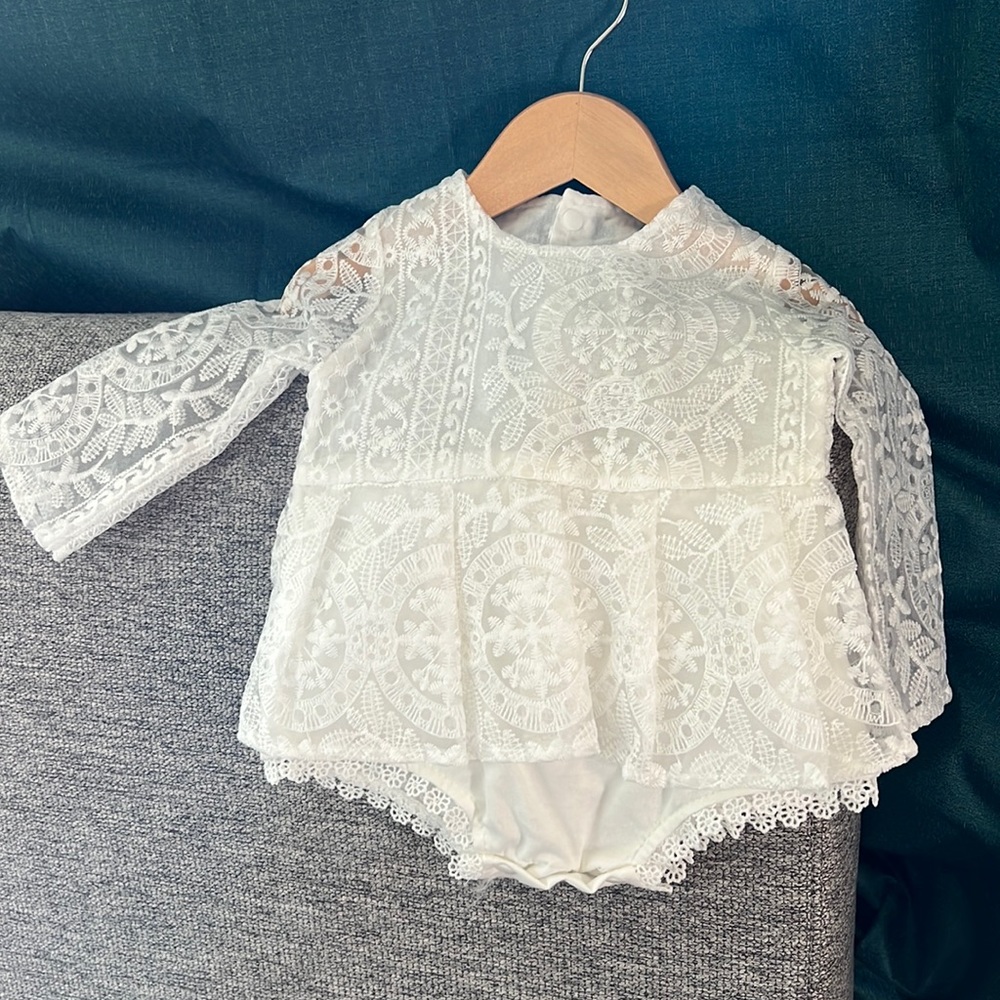 Baby Lacey on piece